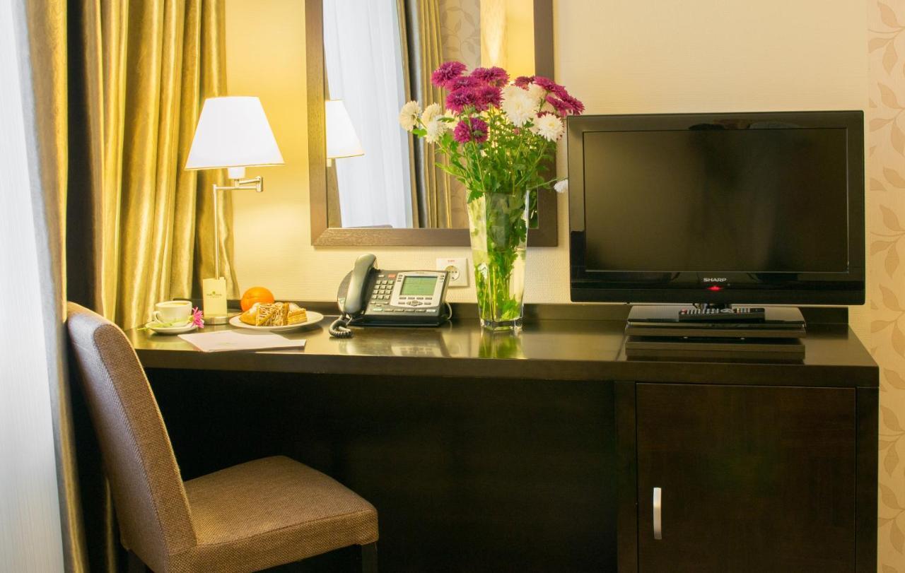 Riverside- Hotel And Mice แชร์นีฮีฟ ห้อง รูปภาพ
